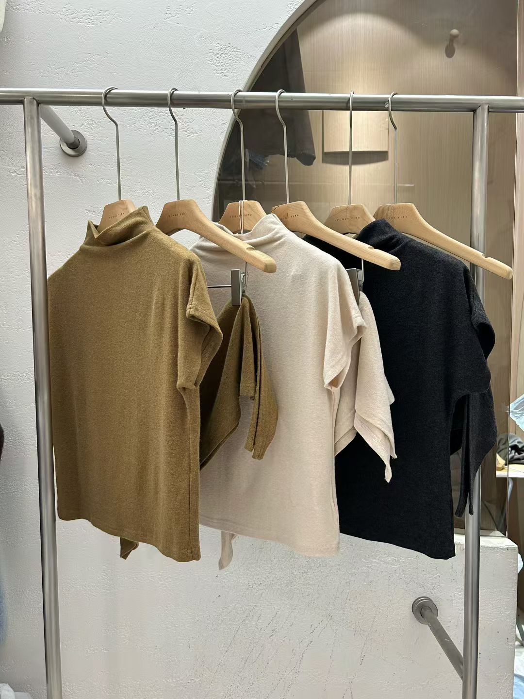 LOUNGE VERA東大門㊣直郵女士新款真品人氣熱賣職業推薦套裝LOUNGE VERA-2件訂套裝