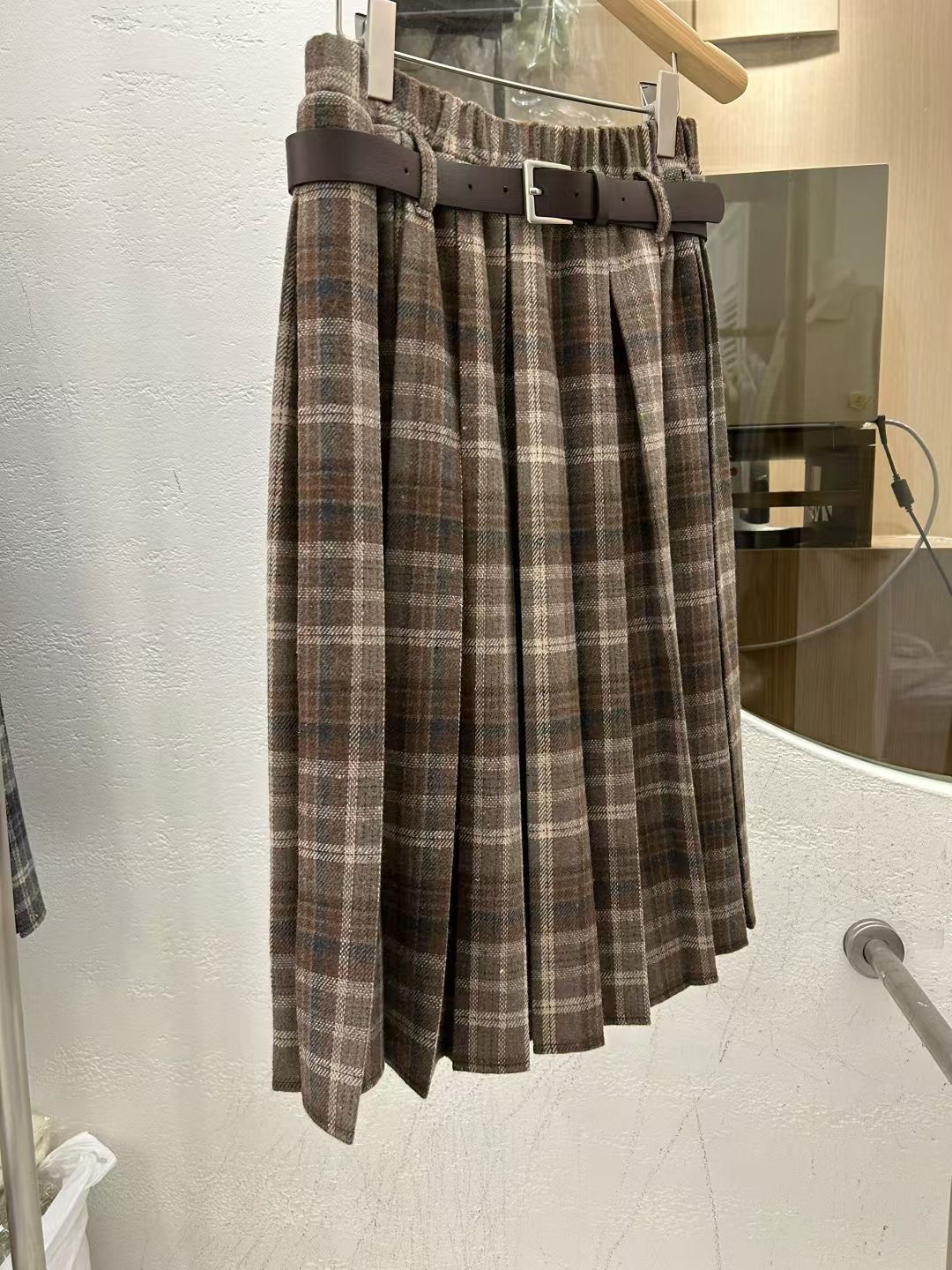 LOUNGE VERA東大門㊣實拍女裝新款熱賣半身裙中短裙不含腰帶LOUNGE VERA-2件訂半身裙/中短裙圖色2