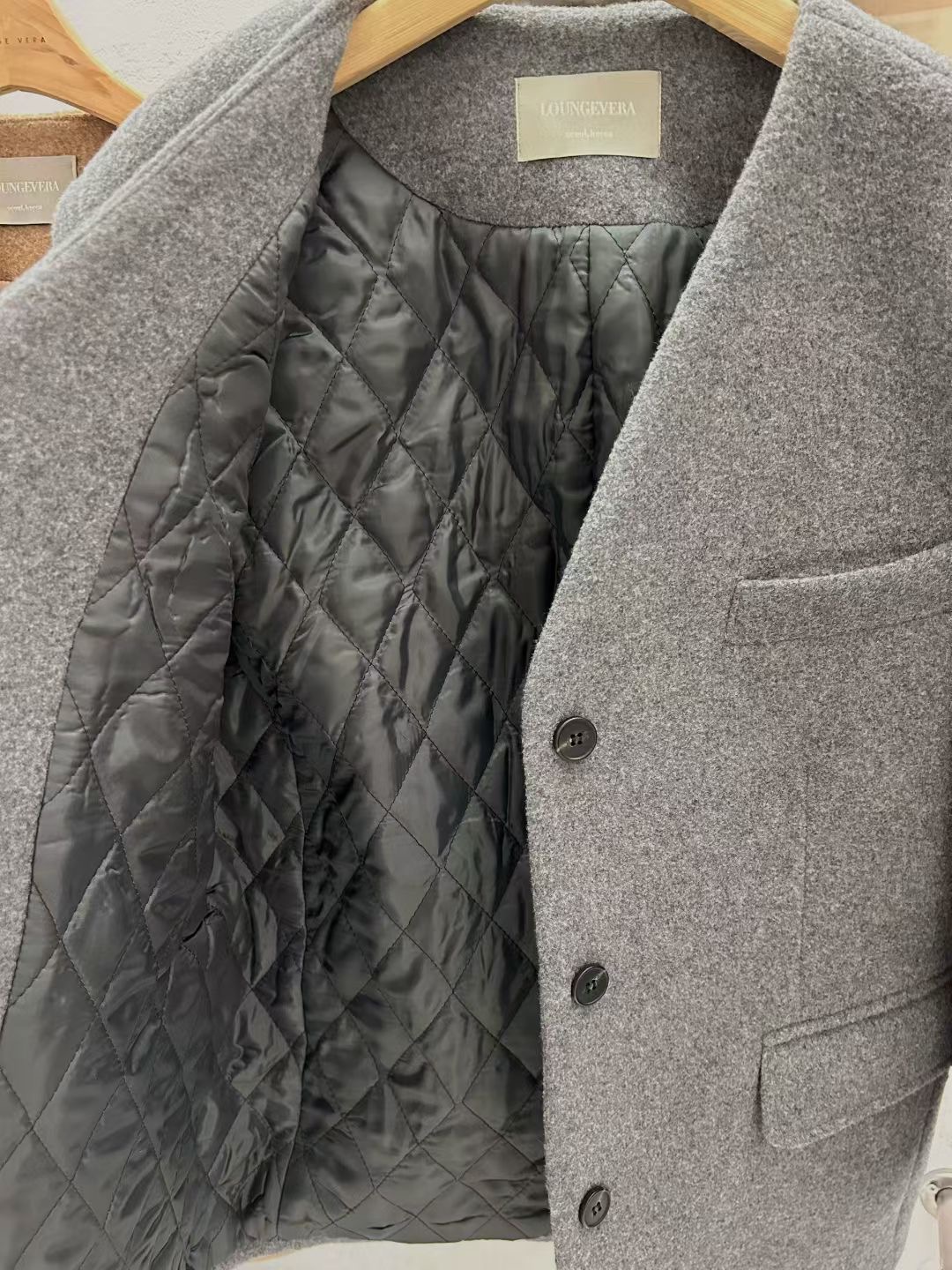 LOUNGE VERA東大門㊣代購女裝新款推薦時尚熱賣職業25秋冬夾克LOUNGE VERA-2件訂夾克