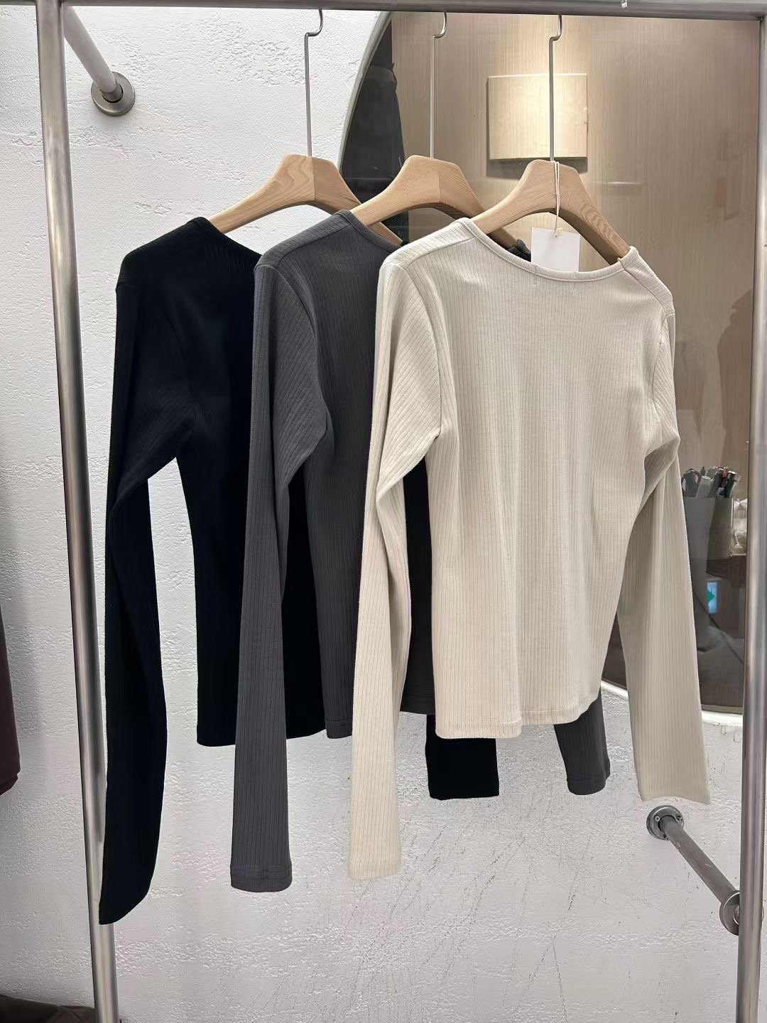 LOUNGE VERA韓國直郵㊣女裝新款熱賣人氣職業休閑真品長袖T恤LOUNGE VERA-2件訂長袖T恤