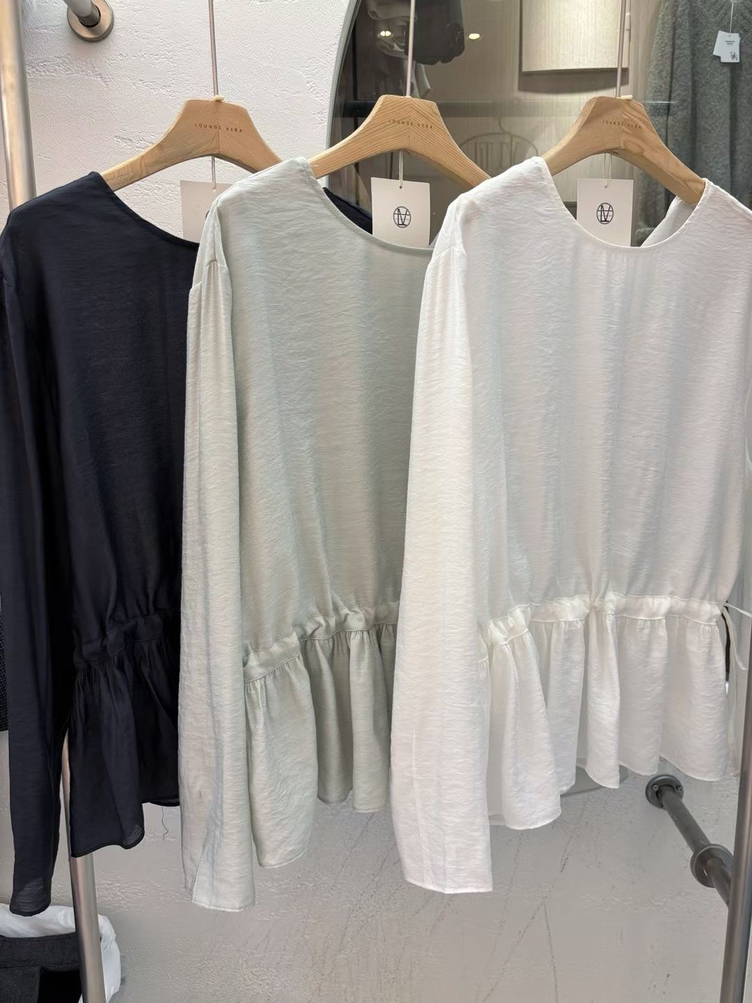 LOUNGE VERA東大門㊣直郵女裝新款25秋冬熱賣襯衫蕾絲衫雙面LOUNGE VERA-2件訂襯衫/蕾絲衫圖色1左一色