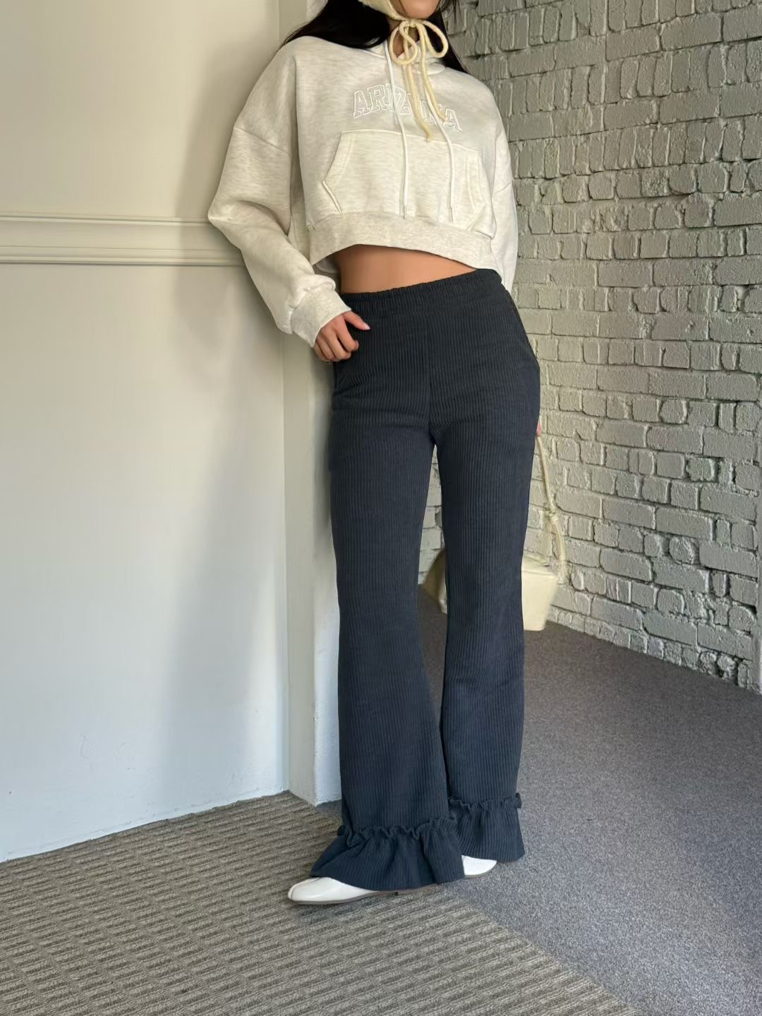 GISELE韓國直郵㊣女裝新品推薦時尚人氣職業休閑褲荷葉邊喇叭GISELE休閑褲