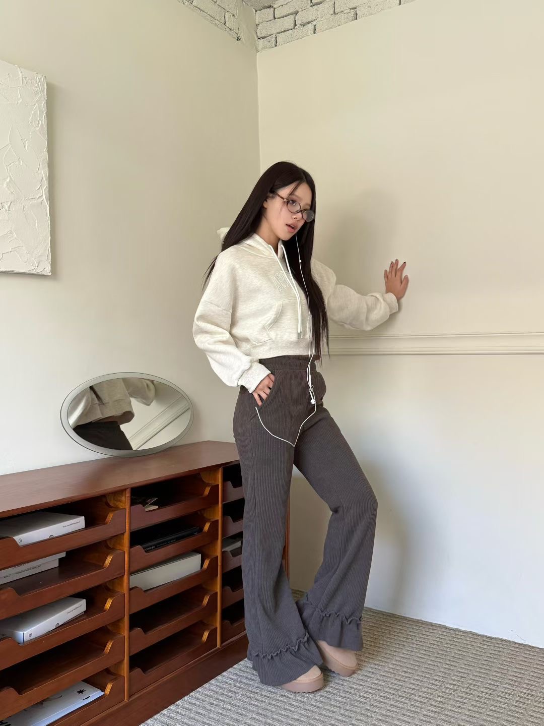 GISELE韓國直郵㊣女裝新品推薦時尚人氣職業休閑褲荷葉邊喇叭GISELE休閑褲