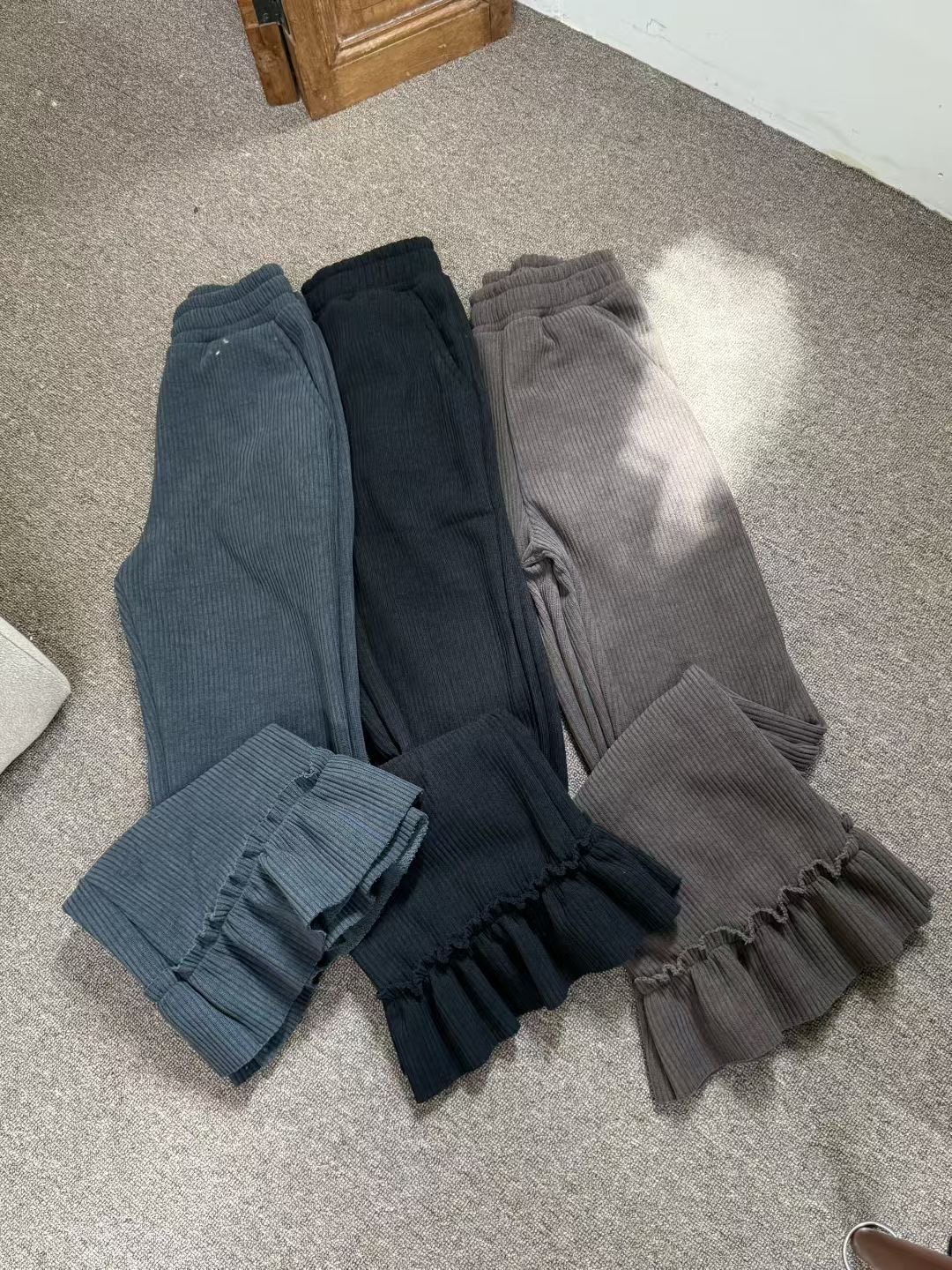 GISELE韓國直郵㊣女裝新品推薦時尚人氣職業休閑褲荷葉邊喇叭GISELE休閑褲