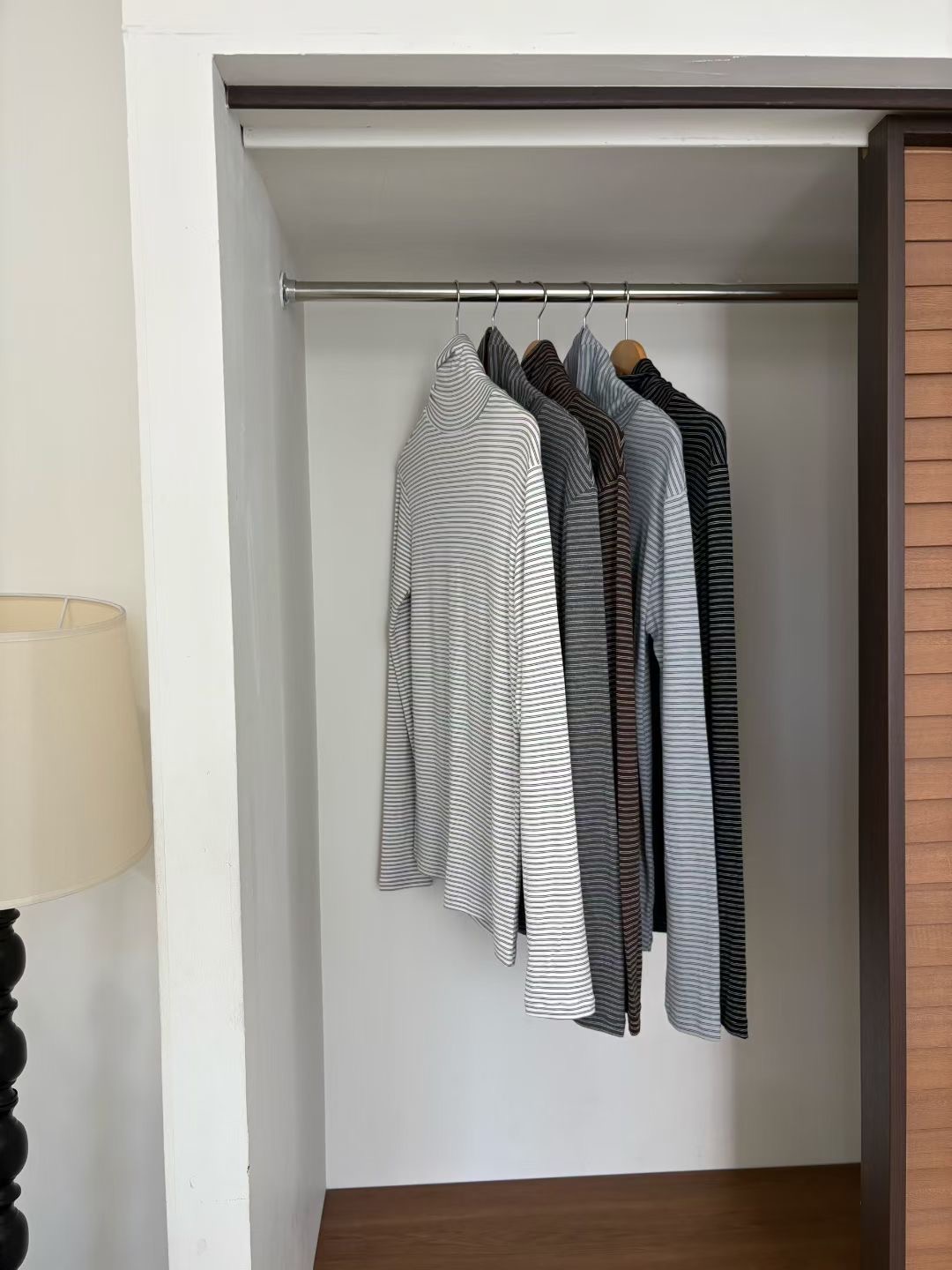 ALL OF US東大門㊣實拍女士新品推薦職業25秋冬真品長袖T恤ALL OF US長袖T恤圖色2左二色