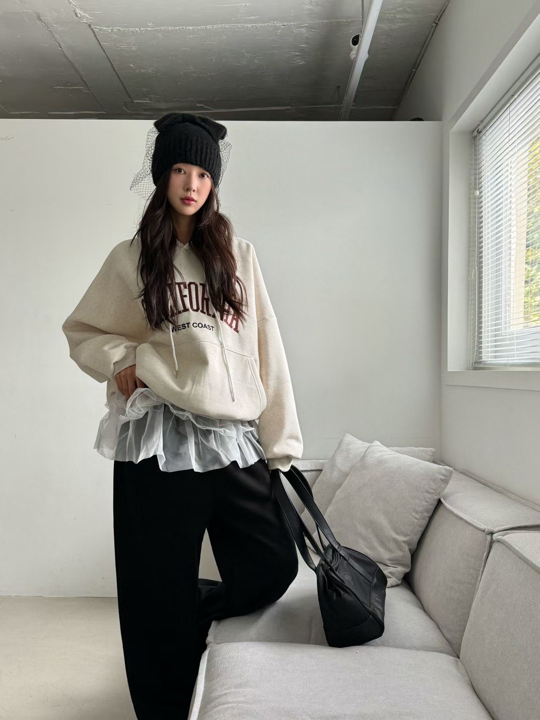 GISELE東大門㊣實拍女裝新品熱賣職業真品推薦人氣時尚衛衣GISELE衛衣圖色1