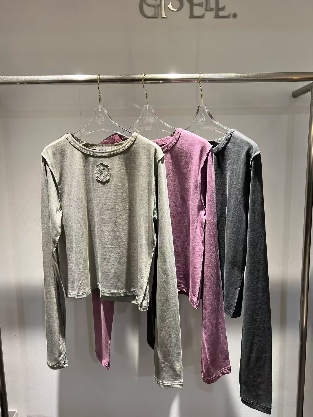 GISELE東大門㊣直郵女士新品真品職業熱賣推薦時尚人氣長袖T恤GISELE長袖T恤