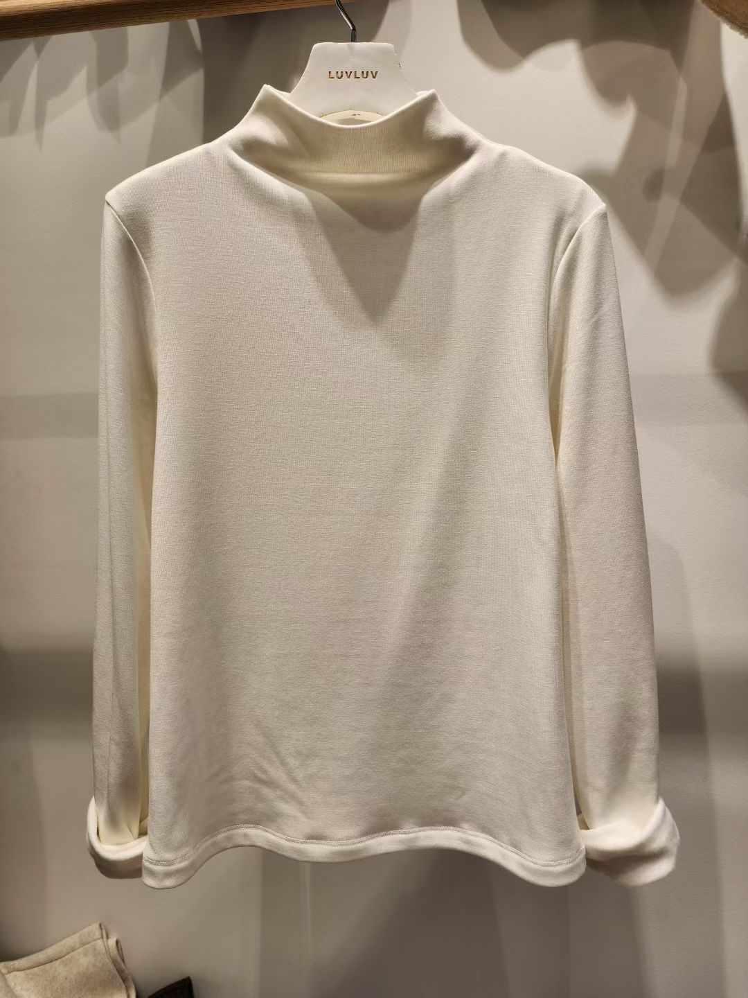LUVLUV-럽럽-OT韓國代購㊣女士新款人氣休閑真品25秋冬長袖T恤LUVLUV-럽럽-OT長袖T恤圖色1