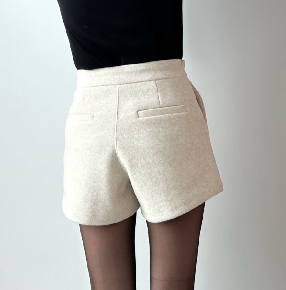 LUVLUV-럽럽-OT韓國代購㊣女裝新品推薦時尚休閑人氣短褲LUVLUV-럽럽-OT短褲圖色1