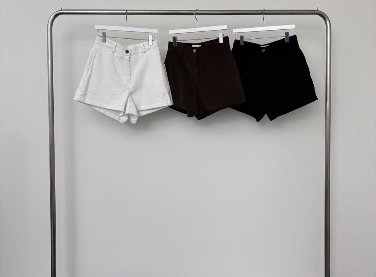 UNSANE韓國直郵㊣女裝新品休閑25秋冬時尚熱賣職業推薦短褲UNSANE短褲圖色3左三色