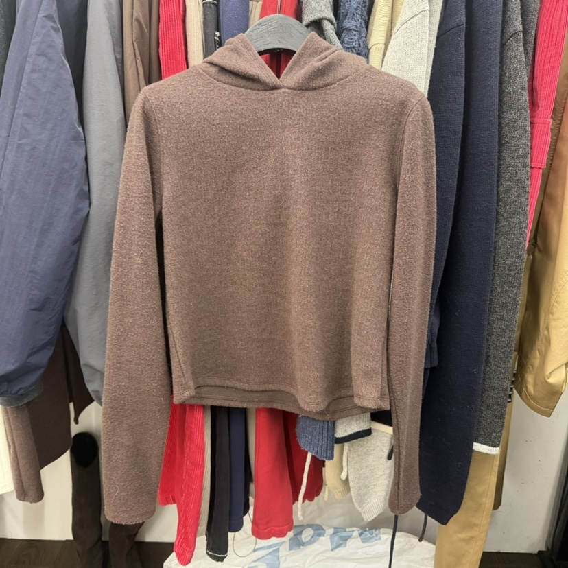 UNANSWERED-MYSTERY/FIFO韓國直郵㊣女裝新款人氣時尚衛衣UNANSWERED-MYSTERY/FIFO衛衣圖色2