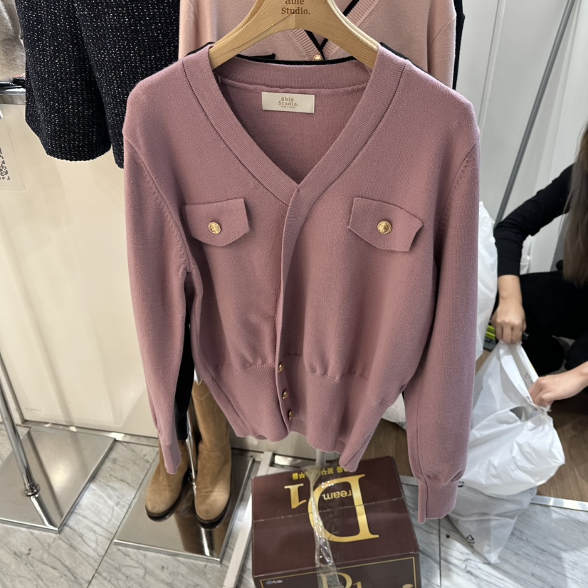 ABLESTUDIO韓國直郵㊣女士新款休閑職業推薦熱賣25秋冬針織衫V領ABLESTUDIO針織衫圖色1