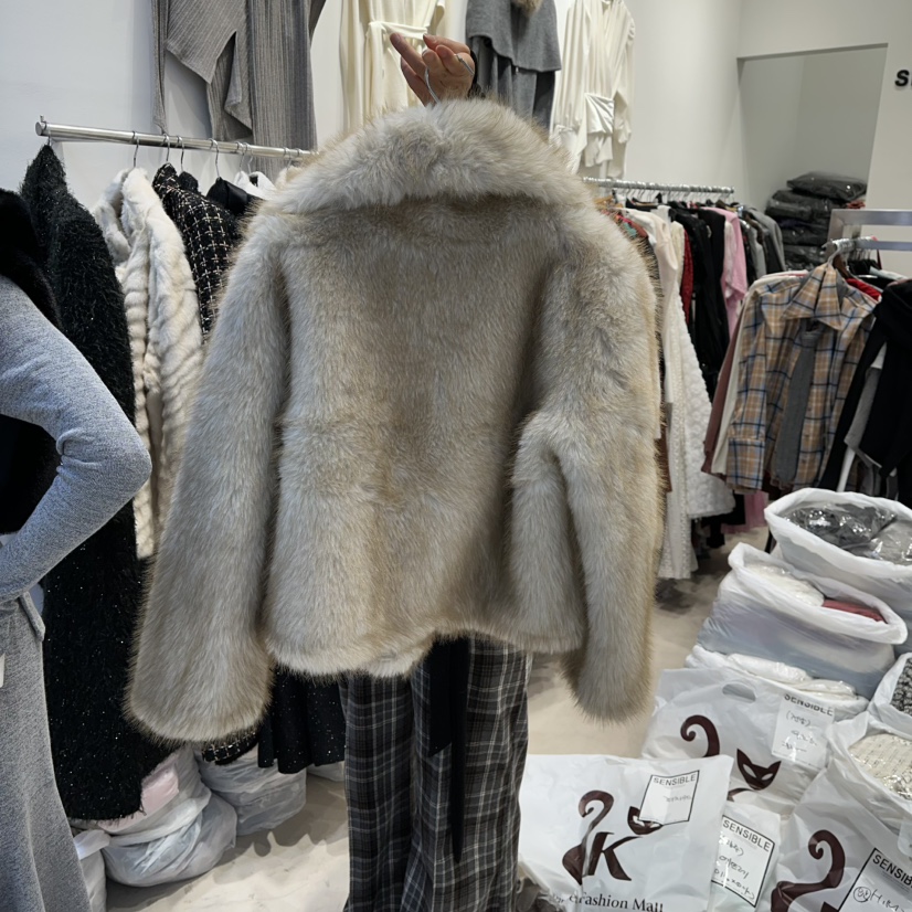 SENSIBLE-S韓國代購㊣女裝新款休閑真品25秋冬短款大衣皮草SENSIBLE短款大衣