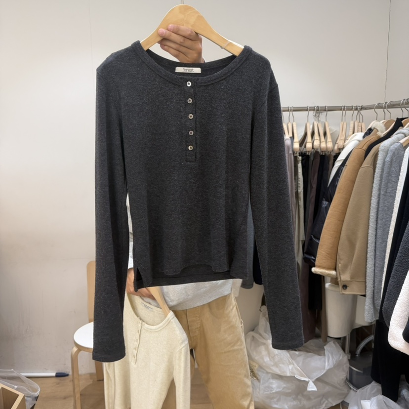FOREST東大門㊣直郵女裝新品職業真品25秋冬人氣長袖T恤紐扣FOREST長袖T恤圖色2