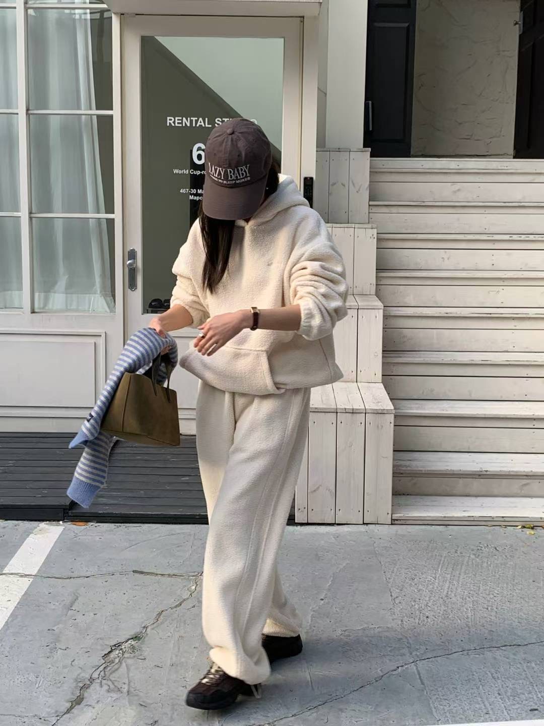 AREING東大門㊣代購女裝新品休閑時尚真品熱賣套裝連帽衫套裝AREING套裝圖色1