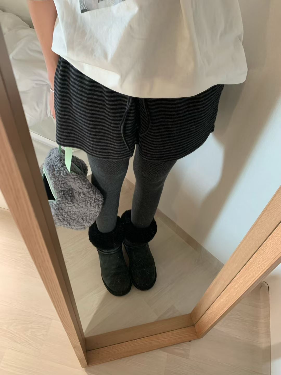 FEVER韓國直郵㊣女士新品推薦真品休閑25秋冬人氣時尚熱賣短褲FEVER短褲圖色1