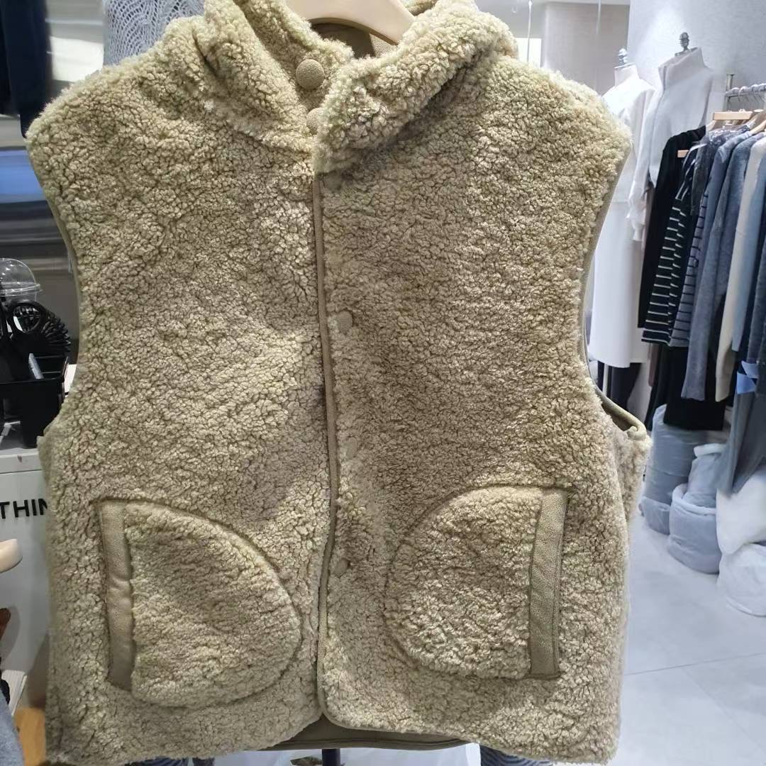 ONEMORETHING韓國直郵㊣女裝新款職業真品推薦時尚馬甲連帽ONEMORETHING馬甲圖色2