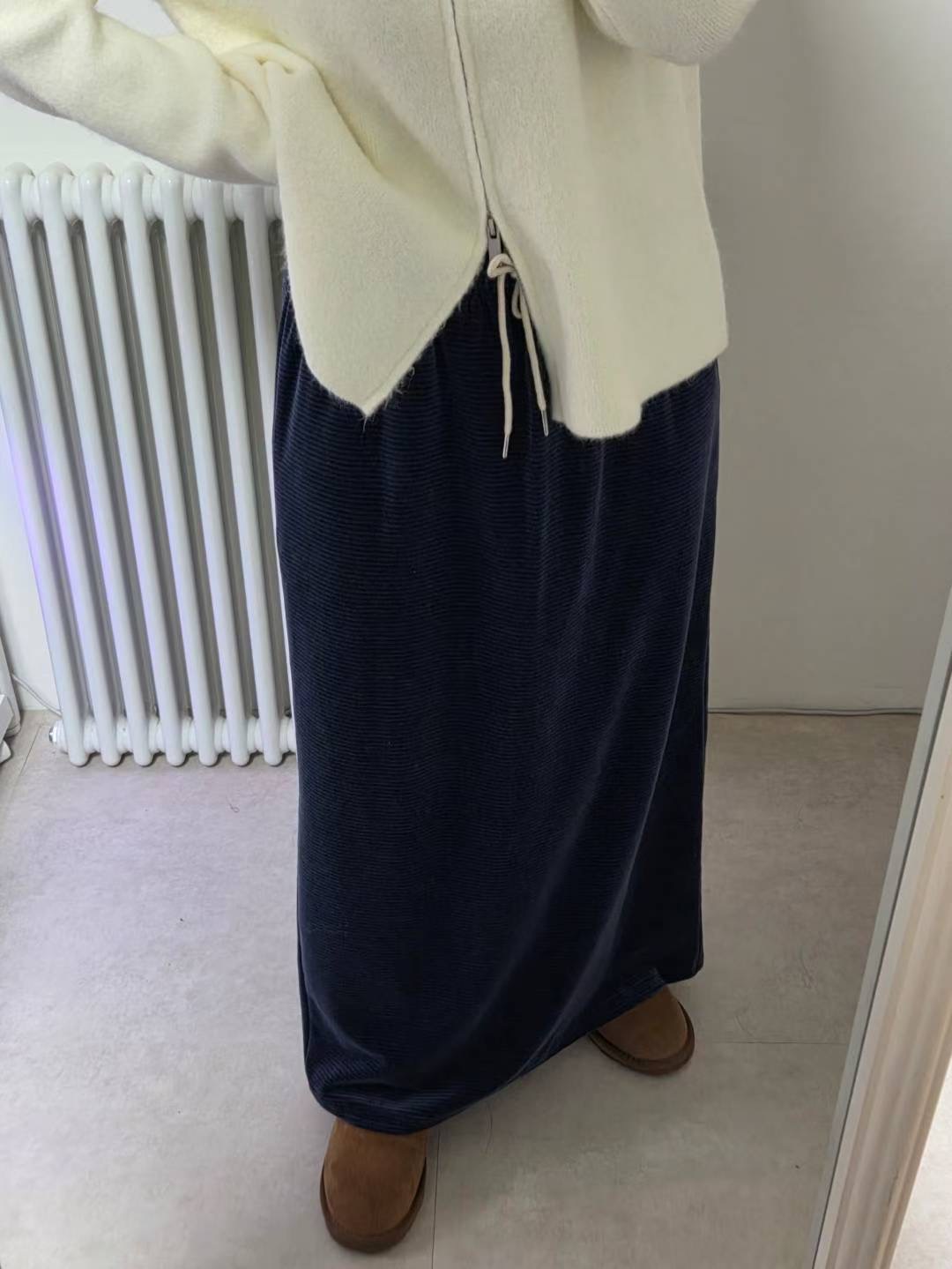 ONEMORETHING東大門㊣直郵女裝新品人氣25秋冬休閑長裙天鵝絨ONEMORETHING長裙圖色2