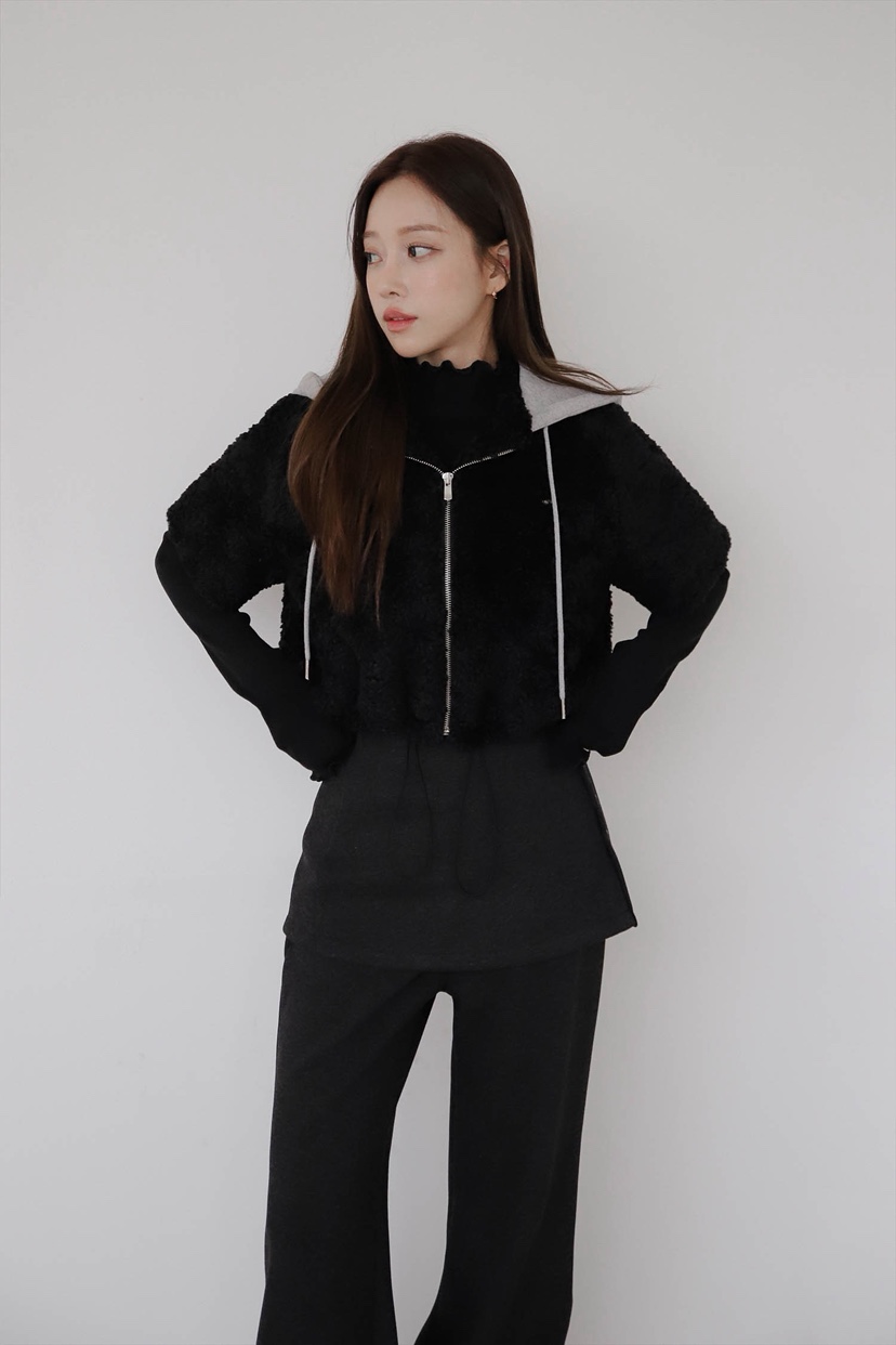 SLIT東大門㊣直郵女士新品推薦人氣職業熱賣25秋冬裙褲紐扣SLIT裙褲