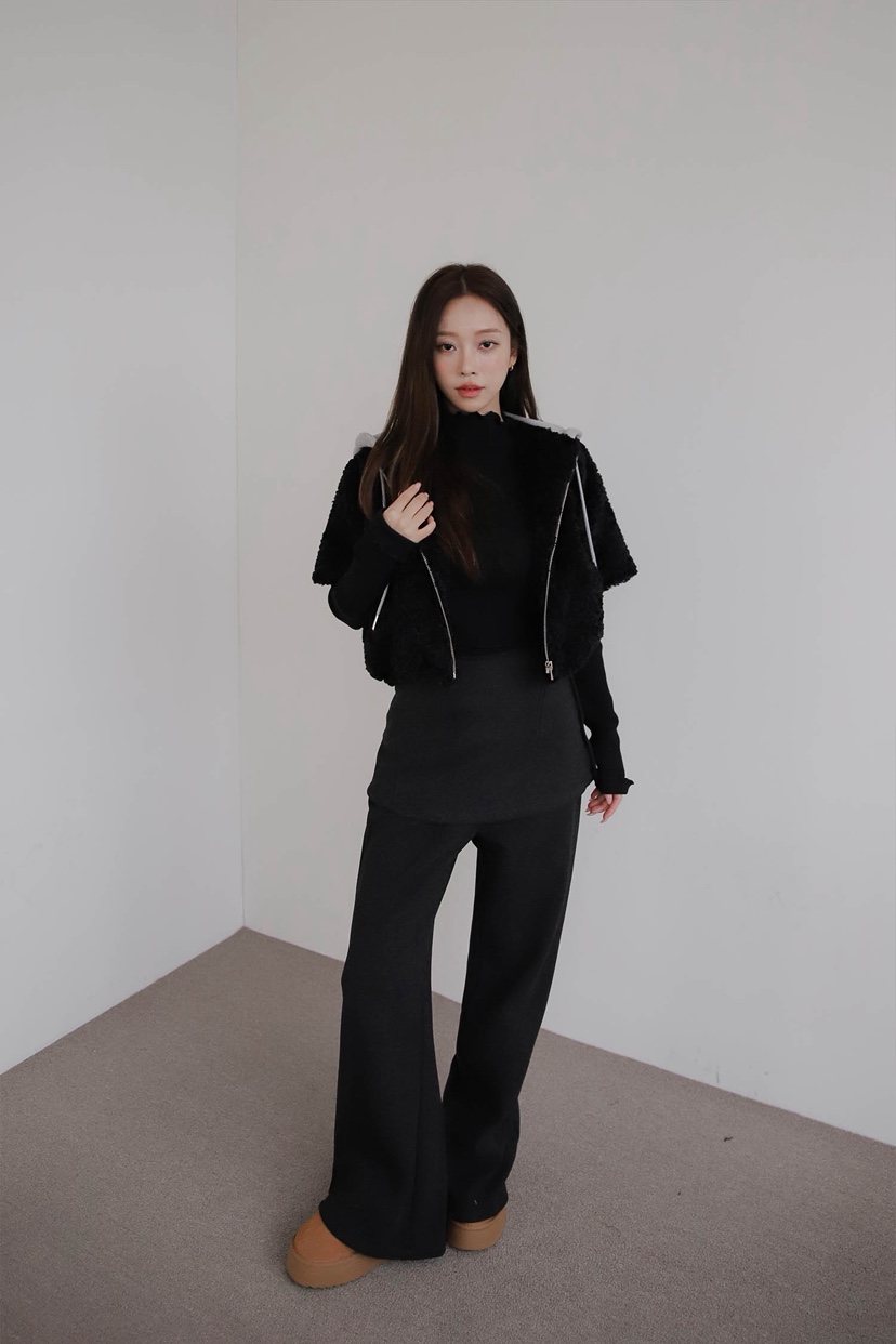 SLIT東大門㊣直郵女士新品推薦人氣職業熱賣25秋冬裙褲紐扣SLIT裙褲