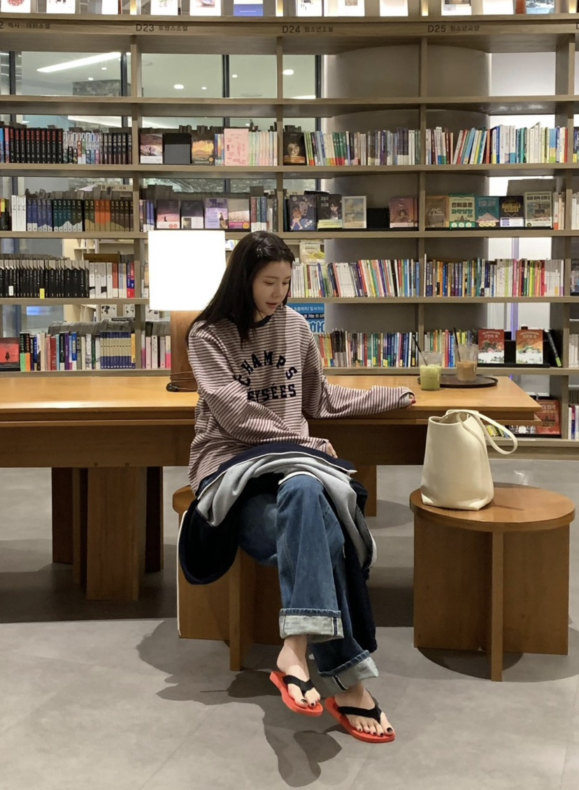 COURGETTE韓國直郵㊣女裝新品真品25秋冬推薦職業熱賣長袖T恤COURGETTE長袖T恤