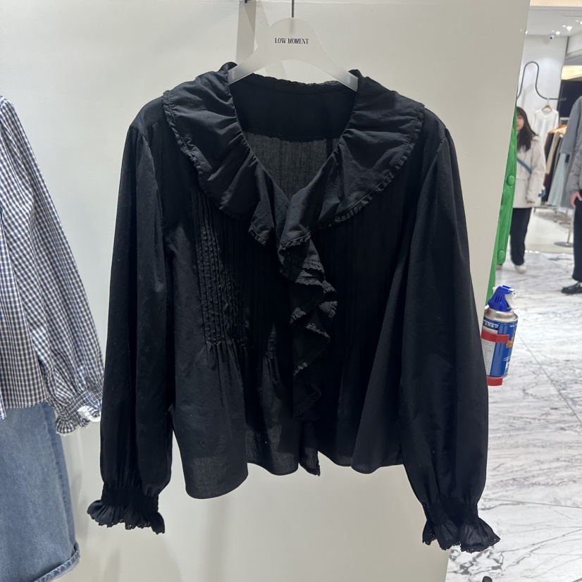 LOW MOMENT東大門㊣直郵女士新品真品時尚休閑襯衫蕾絲衫春款LOW MOMENT襯衫/蕾絲衫圖色2