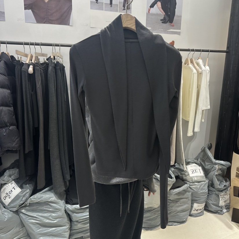 MOMENT東大門㊣實拍女裝新款時尚休閑真品長袖T恤兩面穿圍巾MOMENT/RECOVER長袖T恤