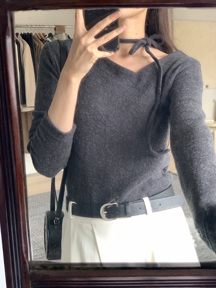 FOUNDATION東大門㊣直郵女裝新款休閑25秋冬時尚長袖T恤V領FOUNDATION長袖T恤圖色2