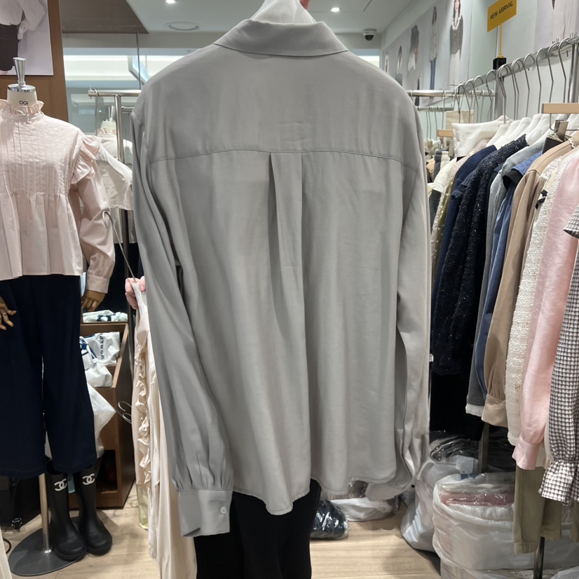 OGI東大門㊣實拍女士新款休閑25秋冬職業時尚襯衫蕾絲衫春款FLat OGI襯衫/蕾絲衫