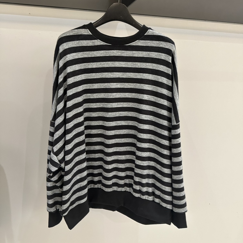 CREDITO東大門㊣直郵女士新品時尚休閑推薦人氣長袖T恤春款CREDITO長袖T恤圖色2