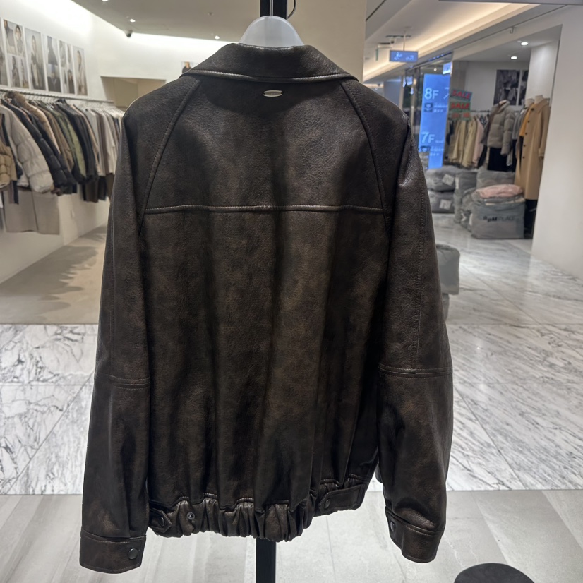 LOW MOMENT韓國代購㊣女裝新款真品人氣熱賣25秋冬夾克春款LOW MOMENT夾克