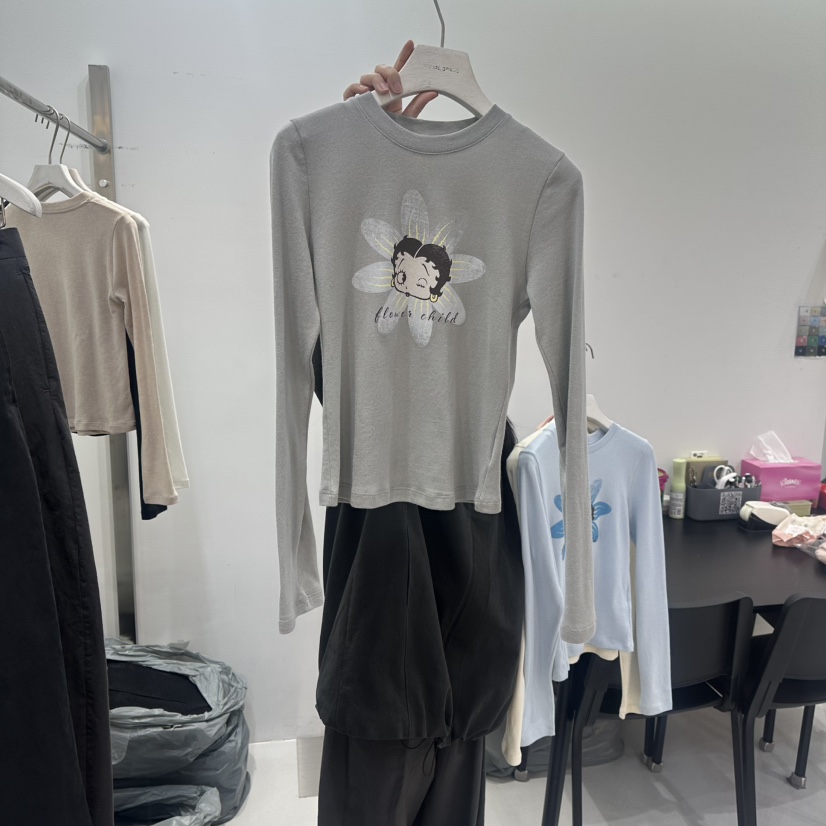 VISUAL SPACE東大門㊣實拍女裝新款25秋冬職業長袖T恤春款VISUAL SPACE長袖T恤圖色3