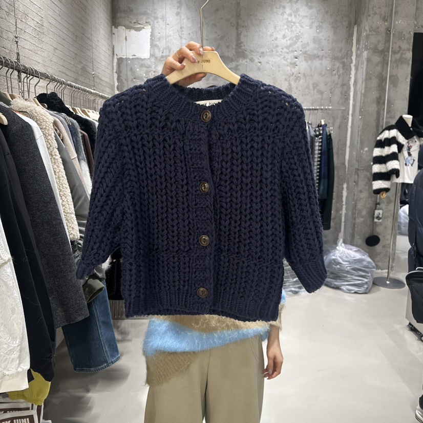 JUNI東大門㊣代購女裝新款人氣職業熱賣時尚推薦25秋冬針織衫my juni針織衫圖色2