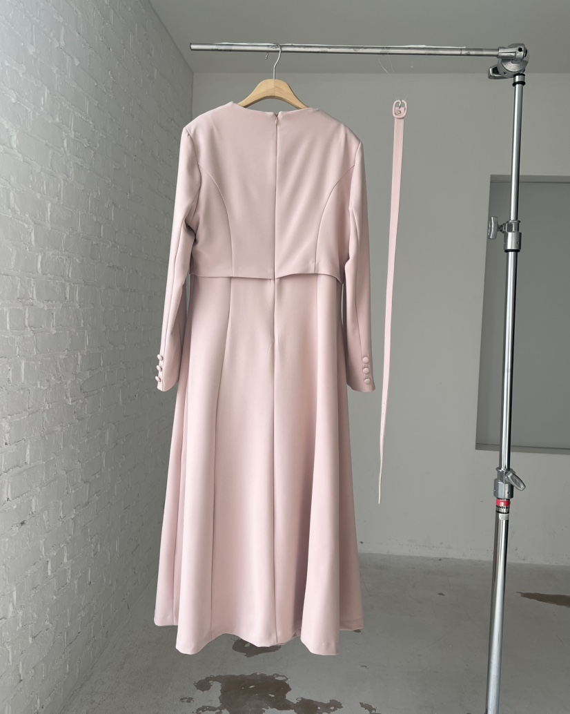 VERNI韓國直郵㊣女裝新款熱賣推薦休閑人氣時尚連衣裙含腰帶VERNI連衣裙