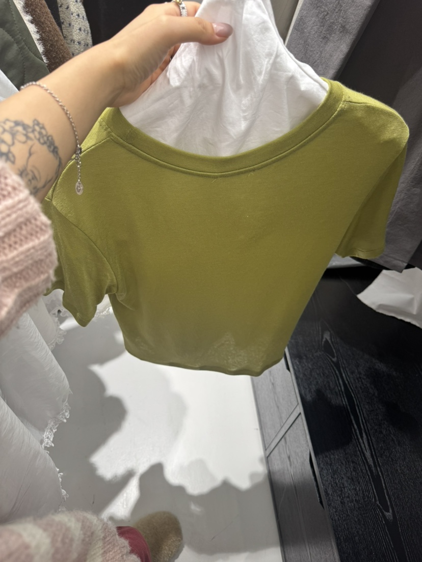 OLI SEOUL韓國直郵㊣女裝新品熱賣推薦時尚26春夏休閑人氣T恤OLI SEOULT恤