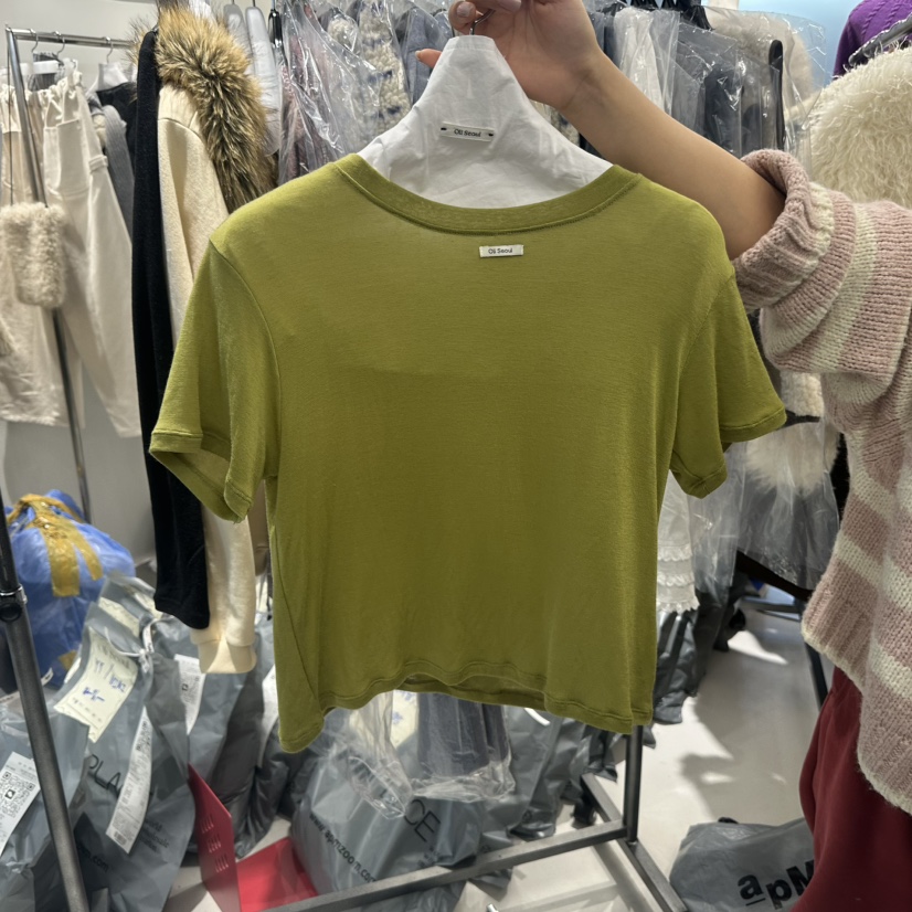 OLI SEOUL韓國直郵㊣女裝新品熱賣推薦時尚26春夏休閑人氣T恤OLI SEOULT恤圖色7