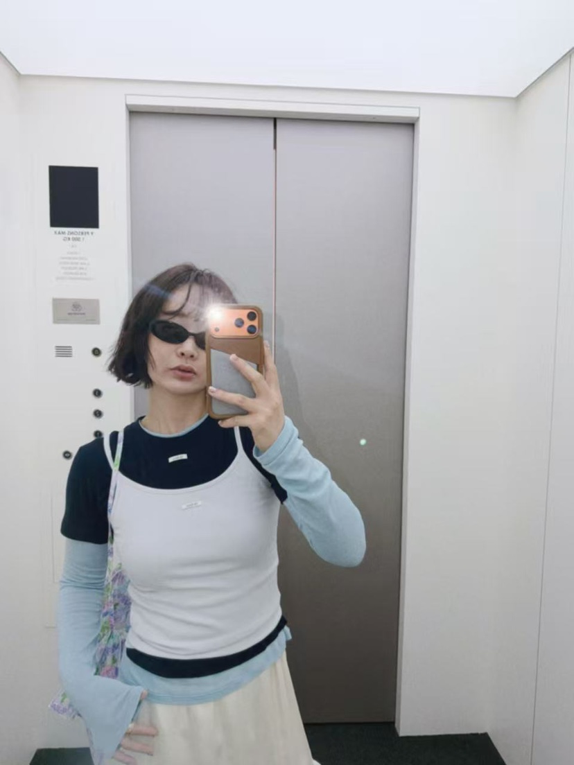 OLI SEOUL㊣東大門實拍女裝新款休閑熱賣時尚真品吊帶背心OLI SEOUL吊帶/背心