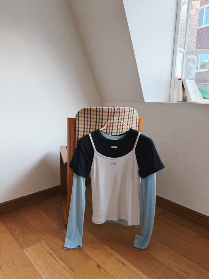 OLI SEOUL㊣東大門實拍女裝新款休閑熱賣時尚真品吊帶背心OLI SEOUL吊帶/背心