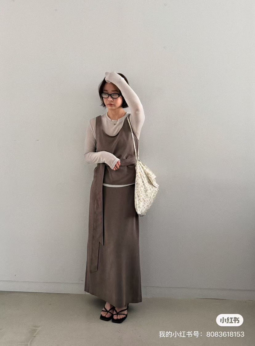 OLI SEOUL㊣東大門代購女裝新款熱賣休閑職業真品吊帶背心OLI SEOUL吊帶/背心