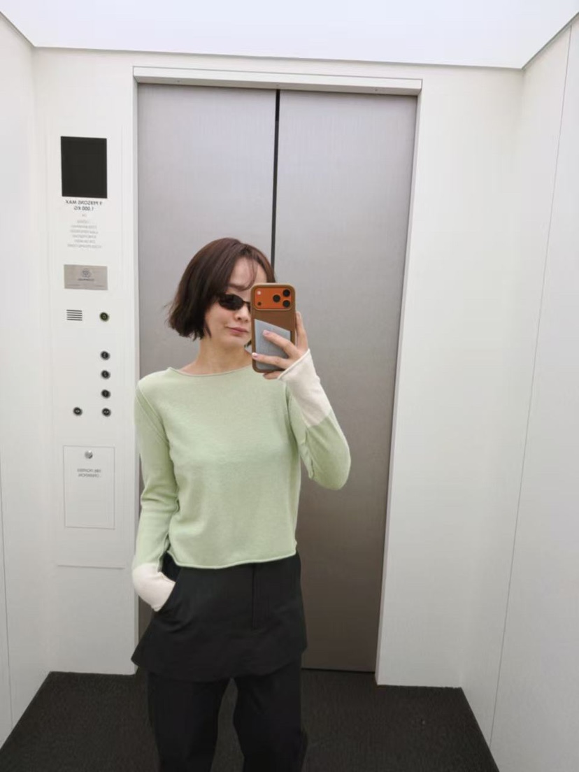 OLI SEOUL㊣東大門實拍女士新品推薦人氣休閑職業真品針織衫OLI SEOUL針織衫