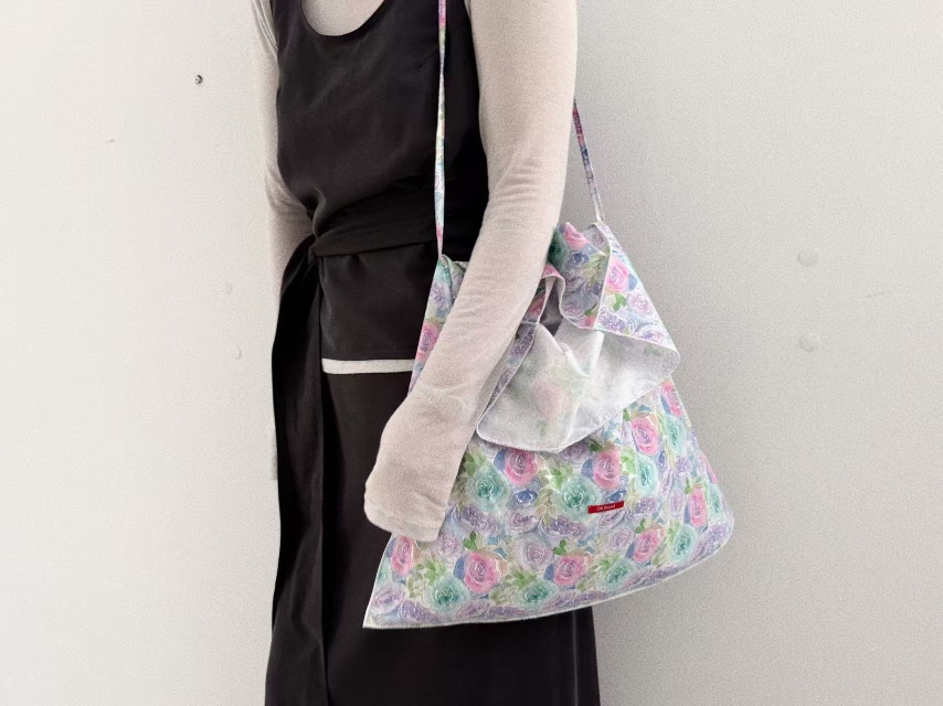 OLI SEOUL東大門直郵㊣女士新品職業人氣真品單肩斜跨包棉OLI SEOUL單肩/斜跨包