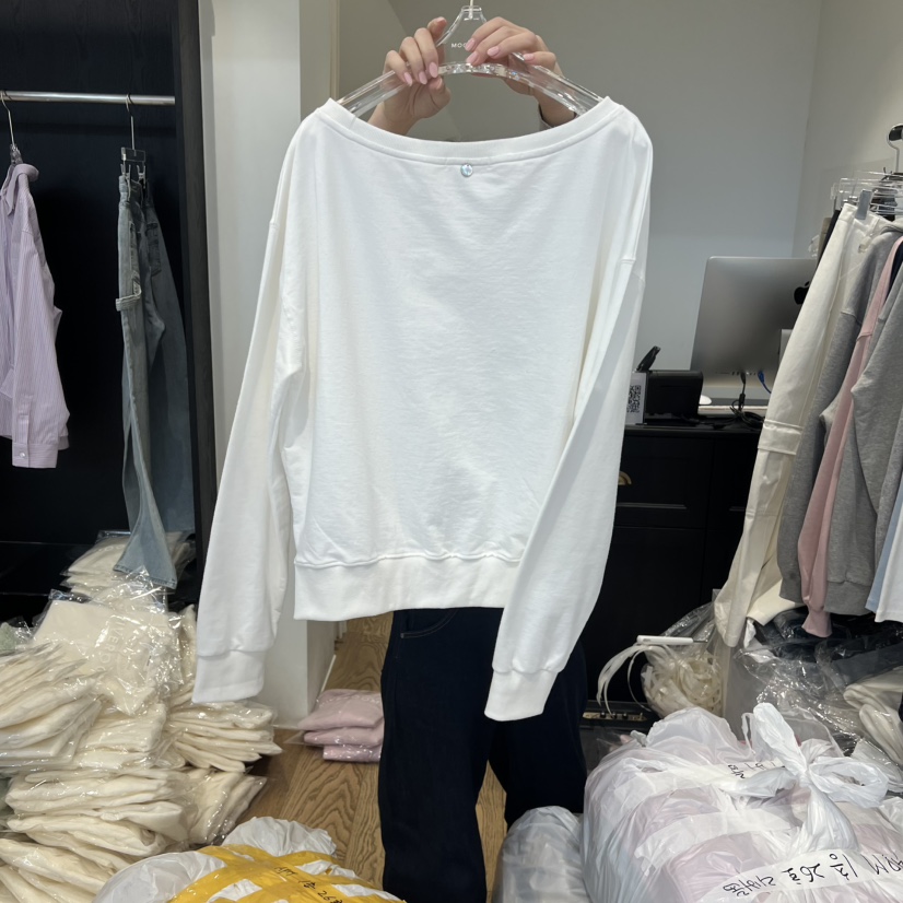 RIVEROOM韓國直郵㊣女士新款職業熱賣人氣休閑衛衣春款露肩RIVEROOM衛衣