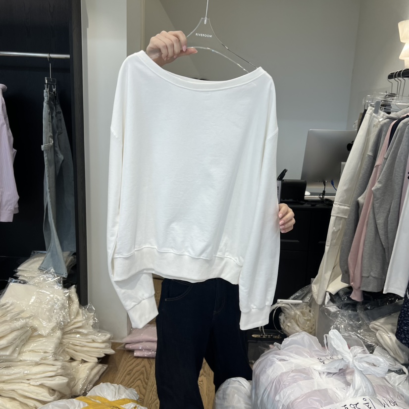 RIVEROOM韓國直郵㊣女士新款職業熱賣人氣休閑衛衣春款露肩RIVEROOM衛衣圖色1