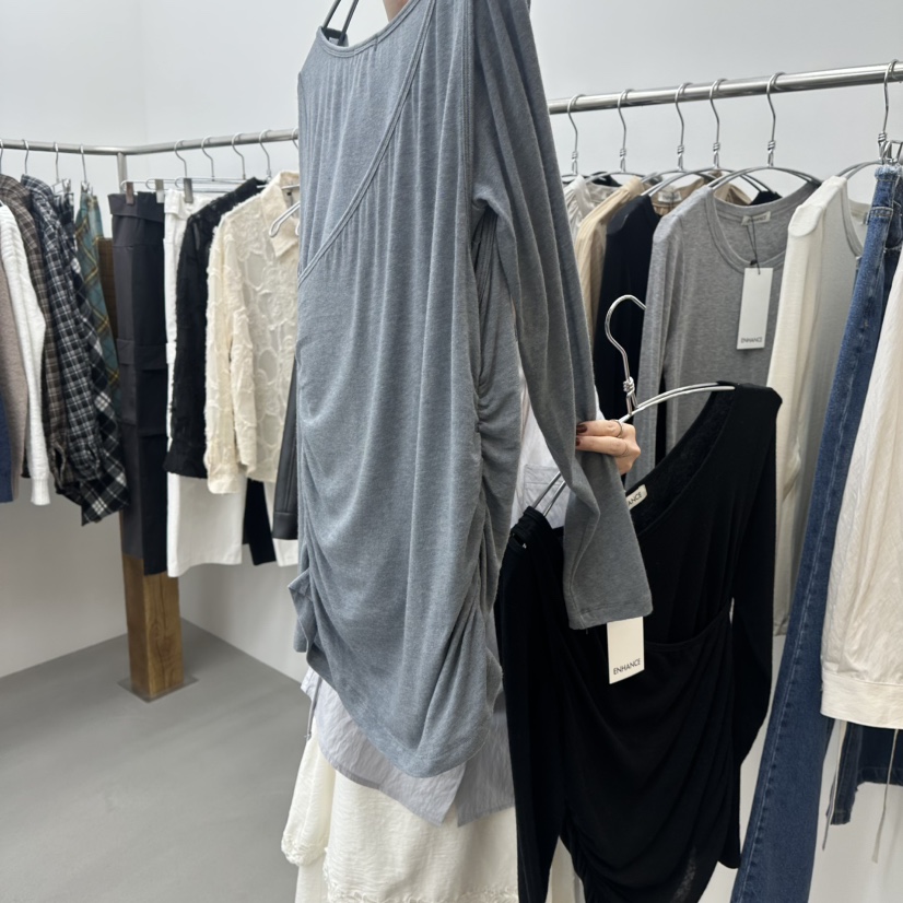 ENHANCE東大門直郵㊣女裝新品職業人氣推薦長袖T恤春款褶皺ENHANCE長袖T恤