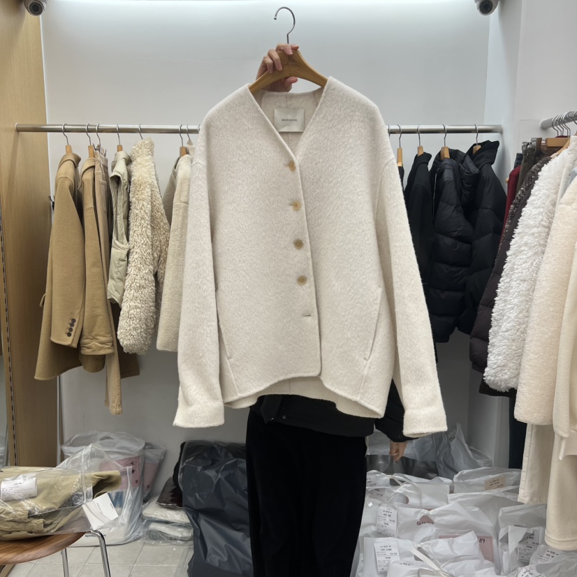 DRESS ROOM韓國直郵㊣女裝新款熱賣推薦短款大衣羊駝毛手工DRESS ROOM短款大衣圖色1