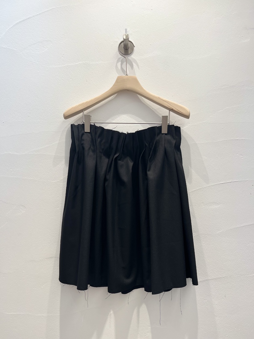 BROWN PAPER-S東大門㊣代購女裝新品人氣吊帶背心春款露肩BROWN PAPER-S吊帶/背心圖色2