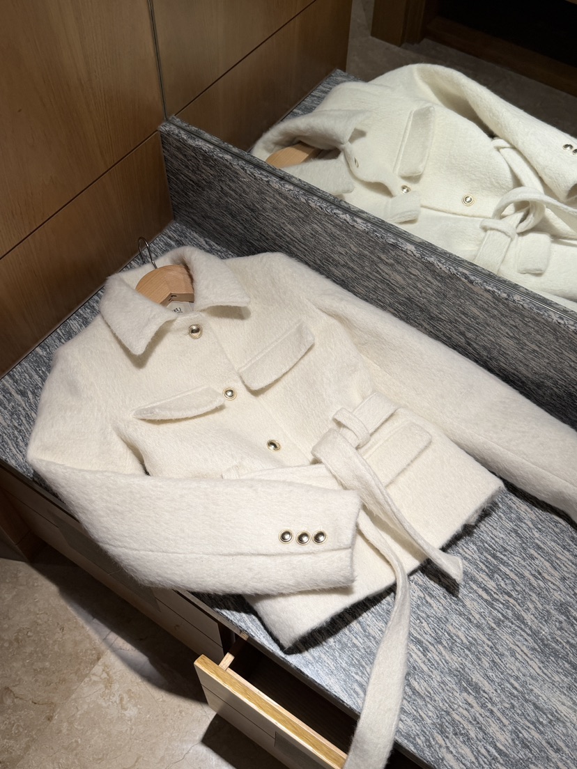 LAVIEU韓國直郵㊣女裝新品推薦真品人氣時尚職業夾克含腰帶LAVIEU夾克