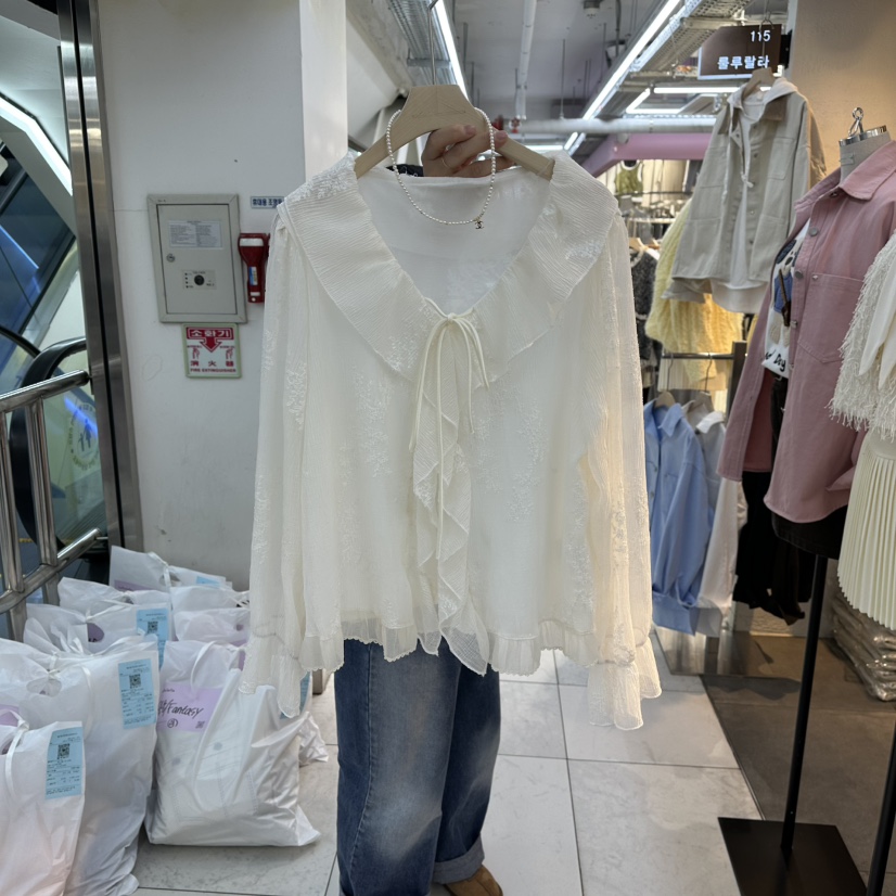 FLYFLY/LULULALLA/LIVE㊣東大門代購女裝新品人氣襯衫蕾絲衫FLYFLY/LULULALLA/LIVE襯衫/蕾絲衫圖色1