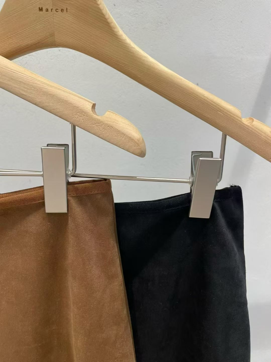 MARCEL韓國直郵㊣女裝新品職業推薦25秋冬半身裙中短裙絨面革MARCEL半身裙/中短裙