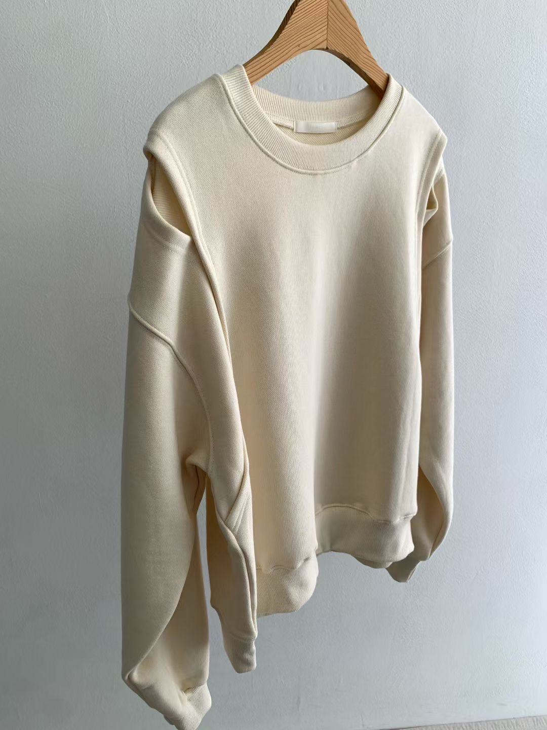 REMUTE東大門直郵㊣女裝新款真品推薦時尚人氣熱賣職業長袖T恤REMUTE長袖T恤圖色2